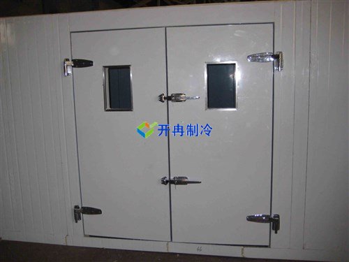 常規獸藥疫苗冷庫，冷庫門